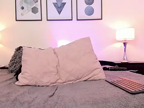 emmabridgerton webcam