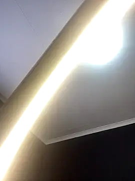 Ebony_Warlock_ webcam