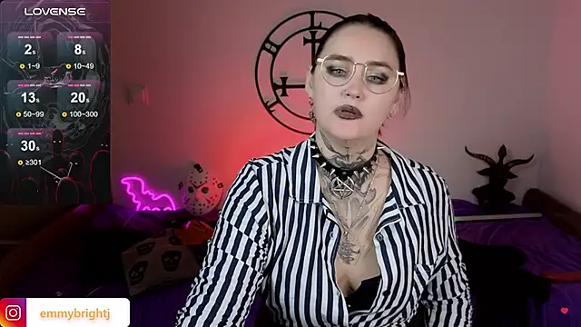 emmybrightj_ (F young) - Present to Magic Mistress