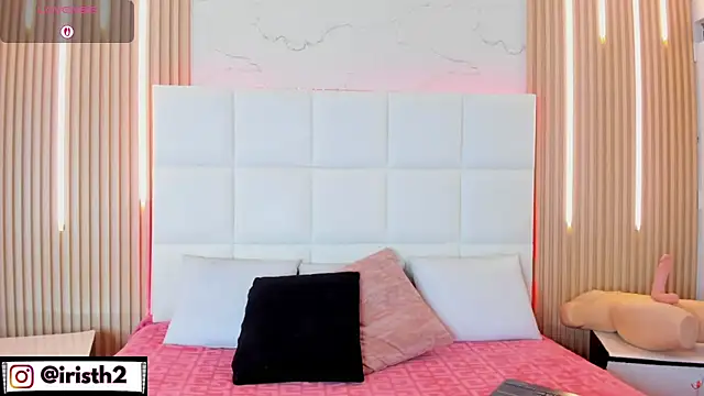 Iris_Thompson_ webcam