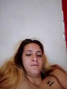 Themaskedgirl21 webcam