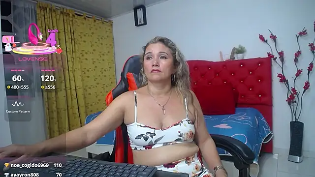 noelia_milf19 webcam