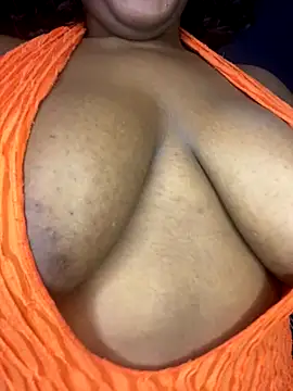 Ebony_Warlock_ webcam