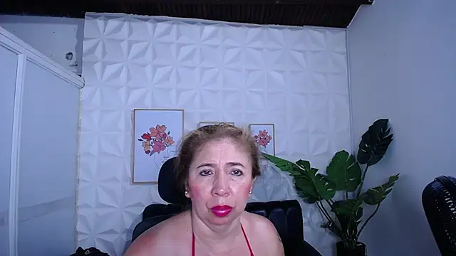 Valentinaa_mature webcam