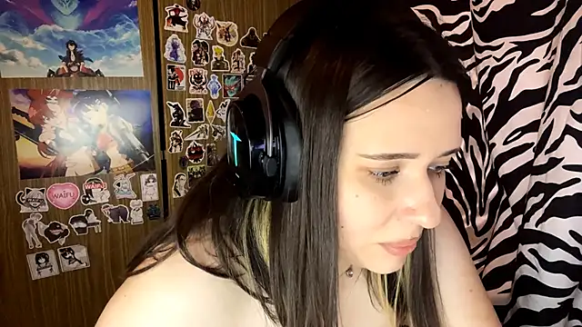 AngeliqueSulima webcam