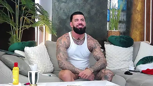 masterkingofmusclee webcam