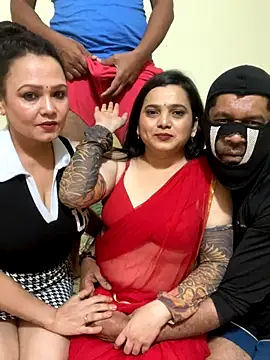 stargroup - Stargroup's free webcam - UK Sex Cams