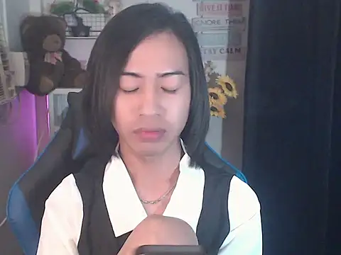 Miracle_TheBrat webcam