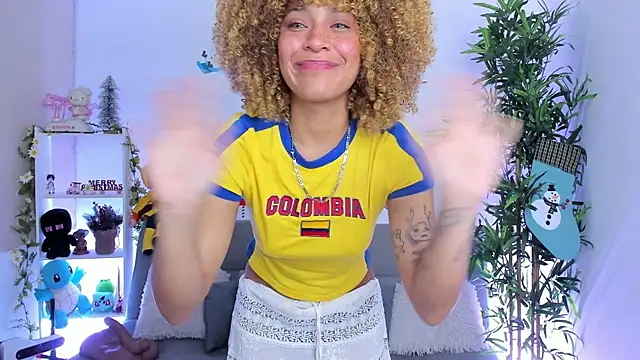 natty_romanof_18 webcam