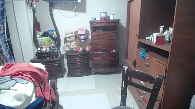 jazmin_mature_ webcam