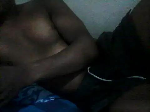 Jordipolla9inchesplus webcam