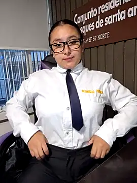 Cute_Penelope webcam