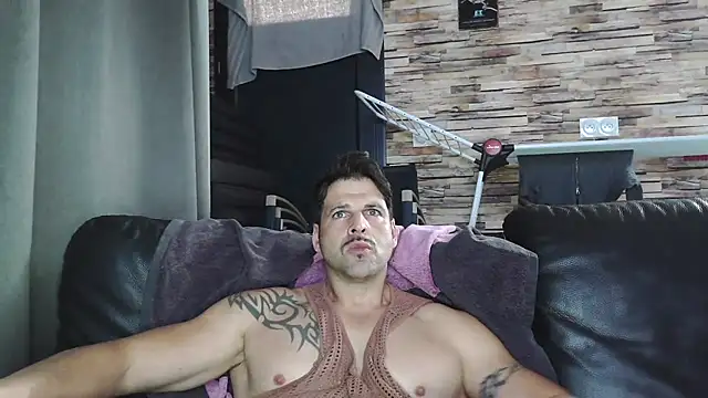 XxBigboybandxX webcam