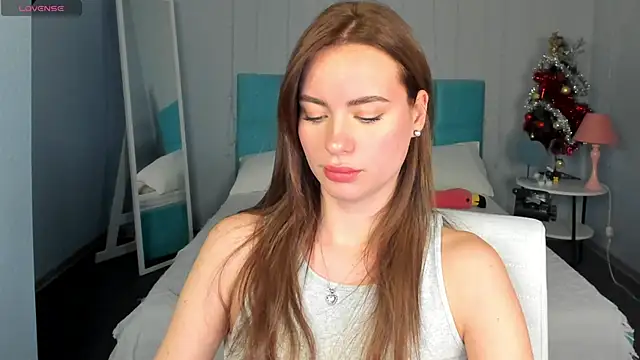 Ameli_Povilain webcam