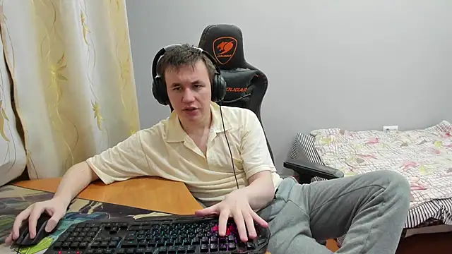 iliaskrislove - Iliaskrislove's free webcam - UK Sex Cams