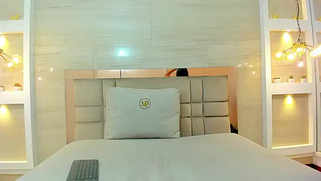 charlotte_colee webcam