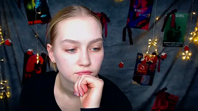 MademoiselleCl webcam