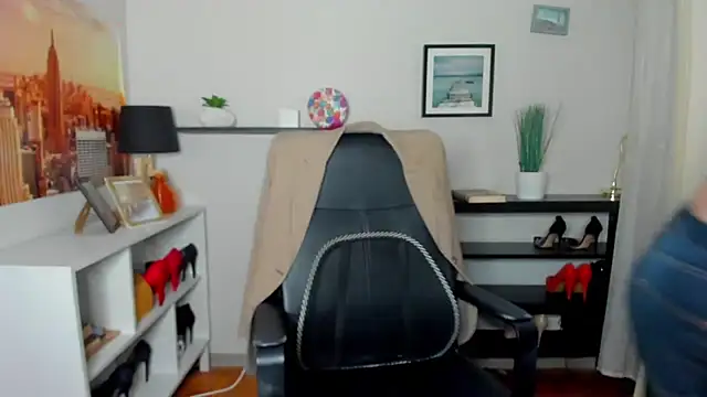 Velvet_Jasmine webcam