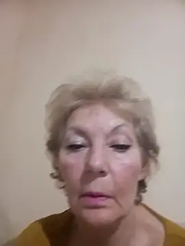 Webcam Model (Calypso-Loove) is live