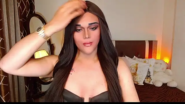 AmazingDivina webcam