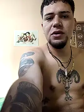 HallowedMilan webcam