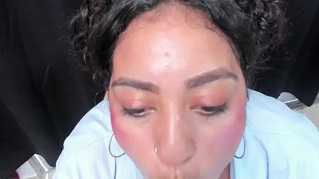 pervert_extrabigboobs webcam