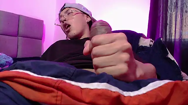 NaytonFreeman webcam