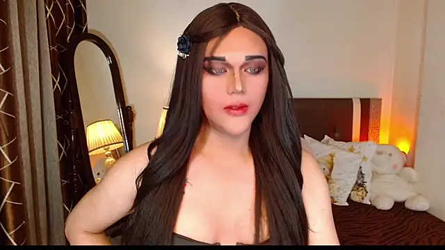 AmazingDivina webcam