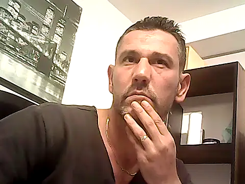 mastercharisma35 webcam