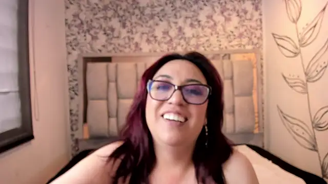 Victoria_Adamns webcam