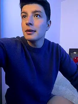 Goldenknight33 webcam