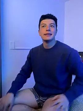 Goldenknight33 webcam