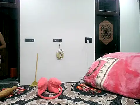 Aayusmatisharma webcam