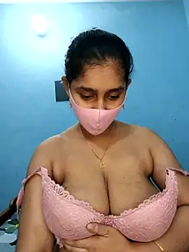 Webcam Model (Cute_Faria)  is live.Free join now!