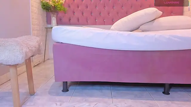 amber_sparkle webcam