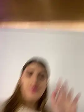 Webcam Model (zoepink_1)  is live.Free join now!