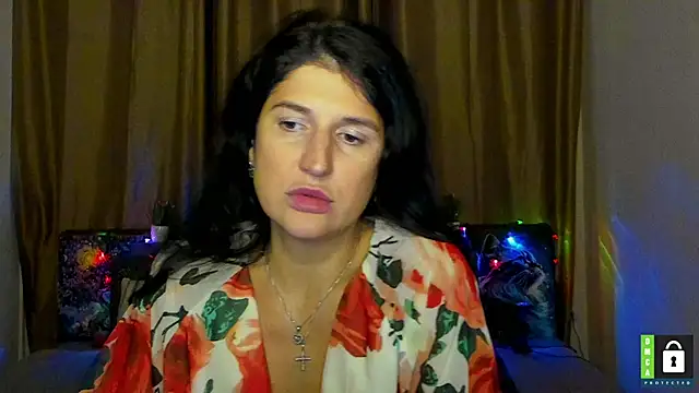 Alianna_Solo_Kisses webcam