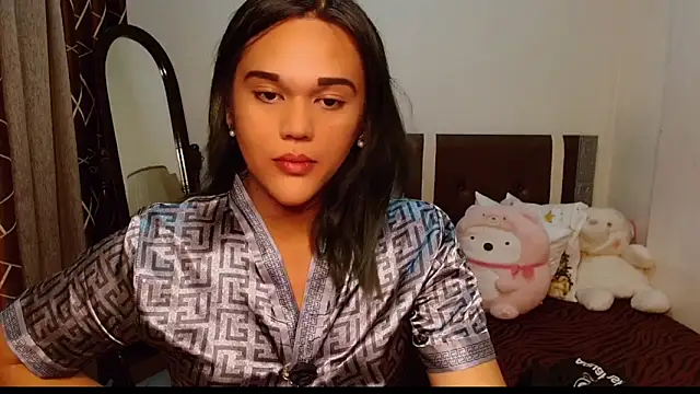 AmazingDivina webcam