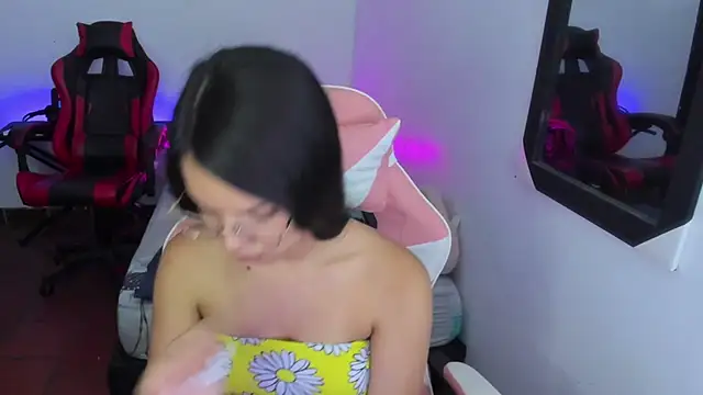 jessi_and_boy webcam