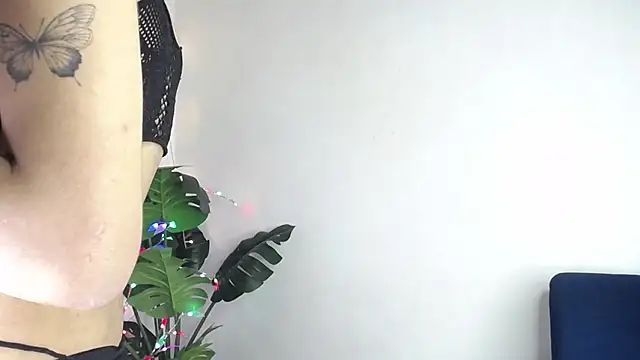 aleja_spearsx webcam