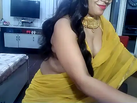 yourradhika webcam