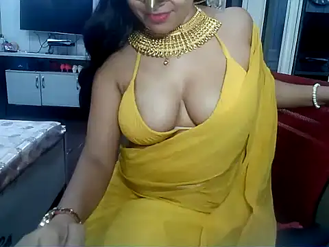 yourradhika webcam