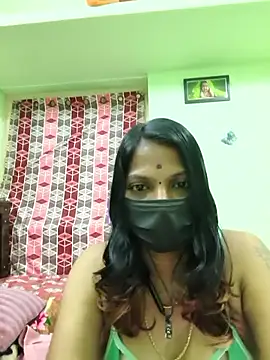 Tamil_Ishu's Stripchat show and profile