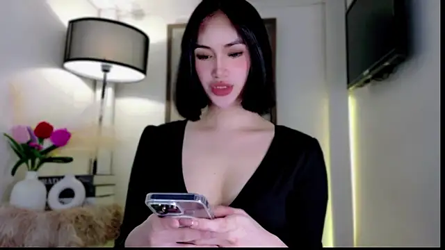 Anna_HollyDoll webcam