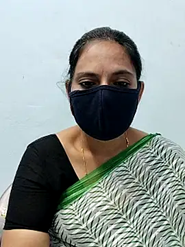 Webcam Model (Queen-Neha)  is live.Free join now!