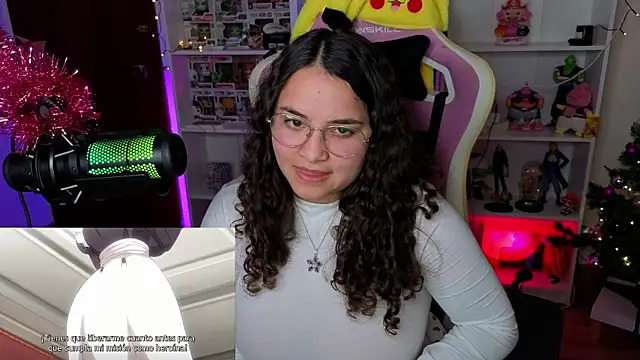 sweet_sully__ (Ask my age) - DILDO PLAY ON SHOWER