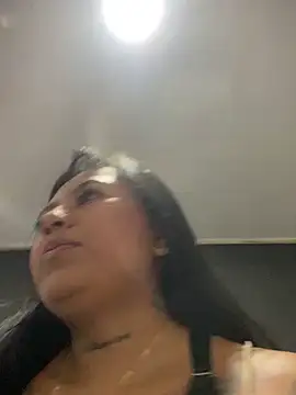 luisa16xxx Live Webcam on Stripchat