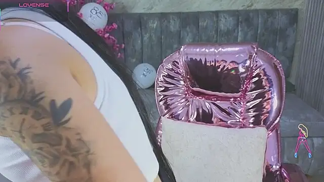 salome_stockman_s - Salome_stockman_s's free webcam - UK Sex Cams