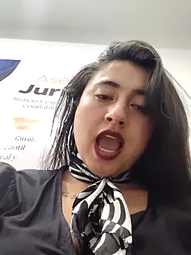 _Sarah-Office1 webcam