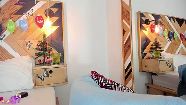 Kathaleiya_Ozz webcam